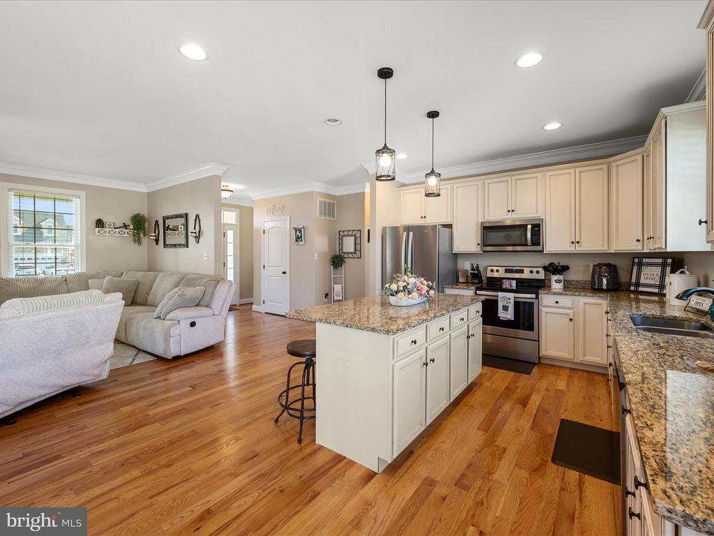 77 Azera Drive, Inwood, WV 25428