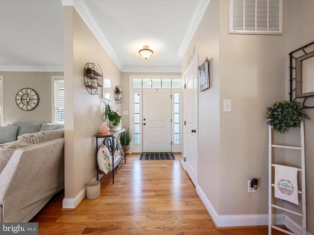 77 Azera Drive, Inwood, WV 25428