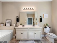 77 Azera Drive, Inwood, WV 25428