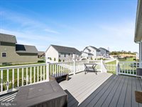 77 Azera Drive, Inwood, WV 25428