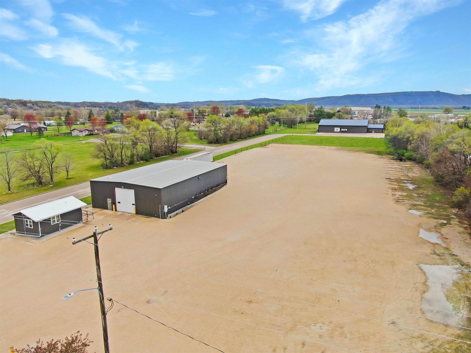 1810 East Lessard St, Prairie Du Chien, WI 53821