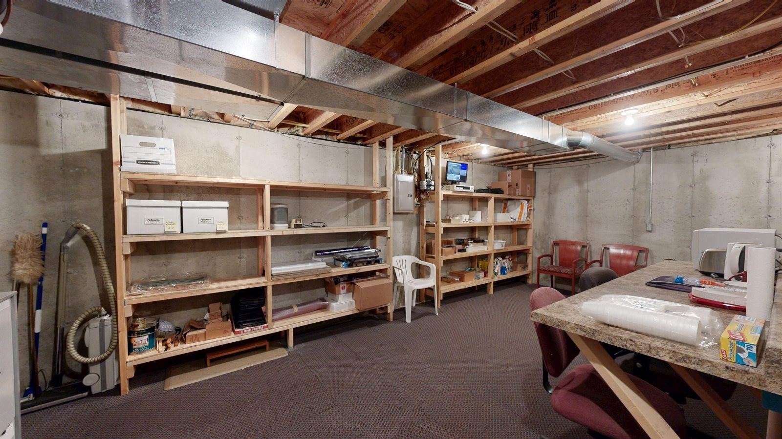 1810 East Lessard St, Prairie Du Chien, WI 53821