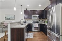 10610 NW 303RD Pl, NorthPlains, OR 97133