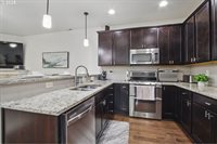 10610 NW 303RD Pl, NorthPlains, OR 97133