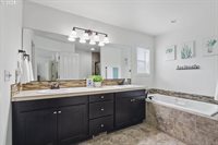 10610 NW 303RD Pl, NorthPlains, OR 97133