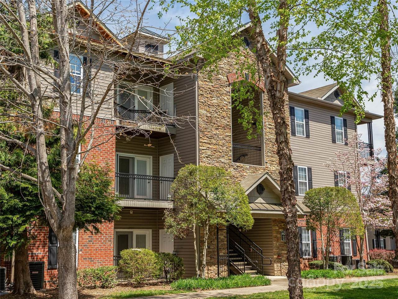 436 Appeldoorn Circle, Asheville, NC 28803