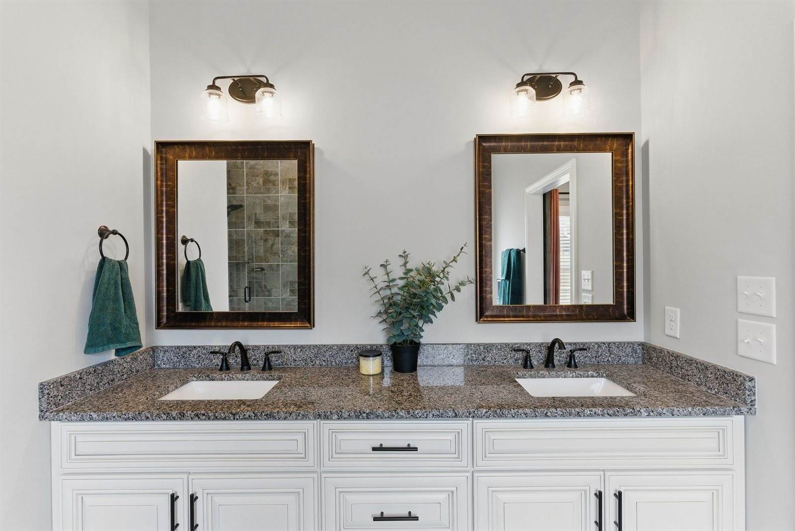 4400 E Richmond Shop Rd, Lebanon, TN 37090