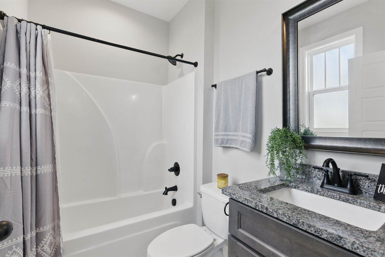 4400 E Richmond Shop Rd, Lebanon, TN 37090