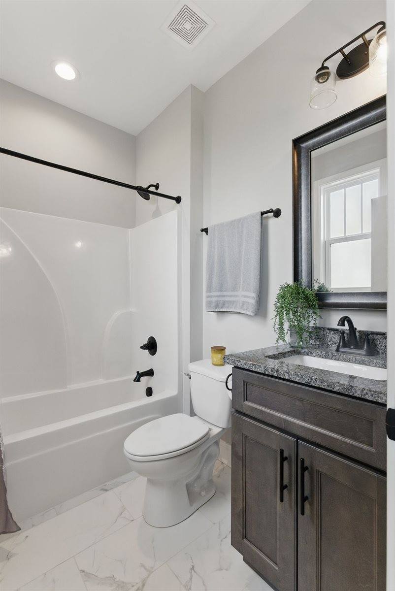 4400 E Richmond Shop Rd, Lebanon, TN 37090