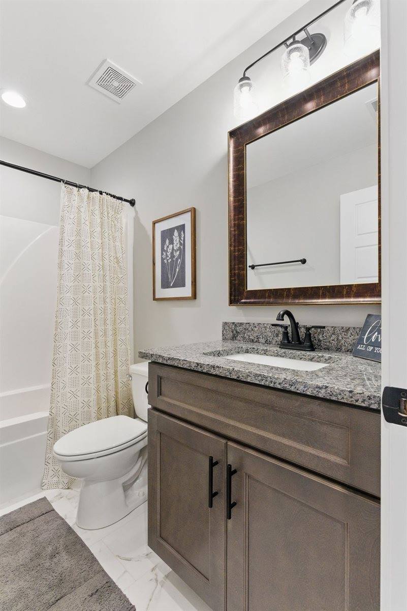 4400 E Richmond Shop Rd, Lebanon, TN 37090