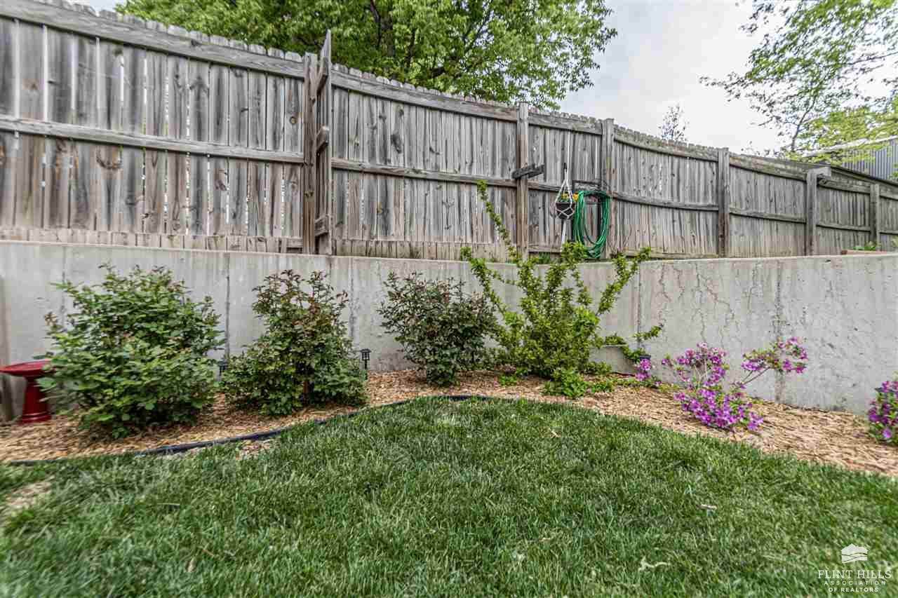 1413 Elm Creek Drive, Junction City, KS 66441