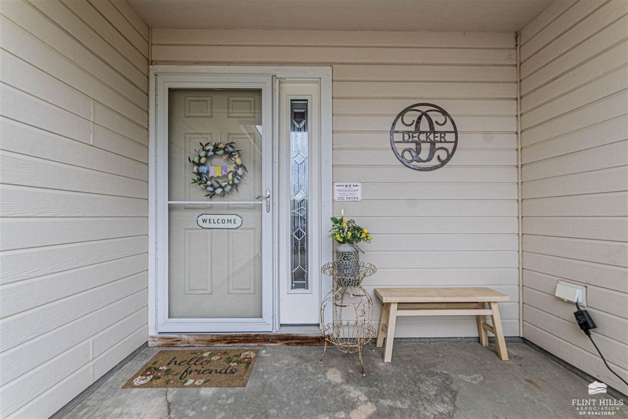 1413 Elm Creek Drive, Junction City, KS 66441