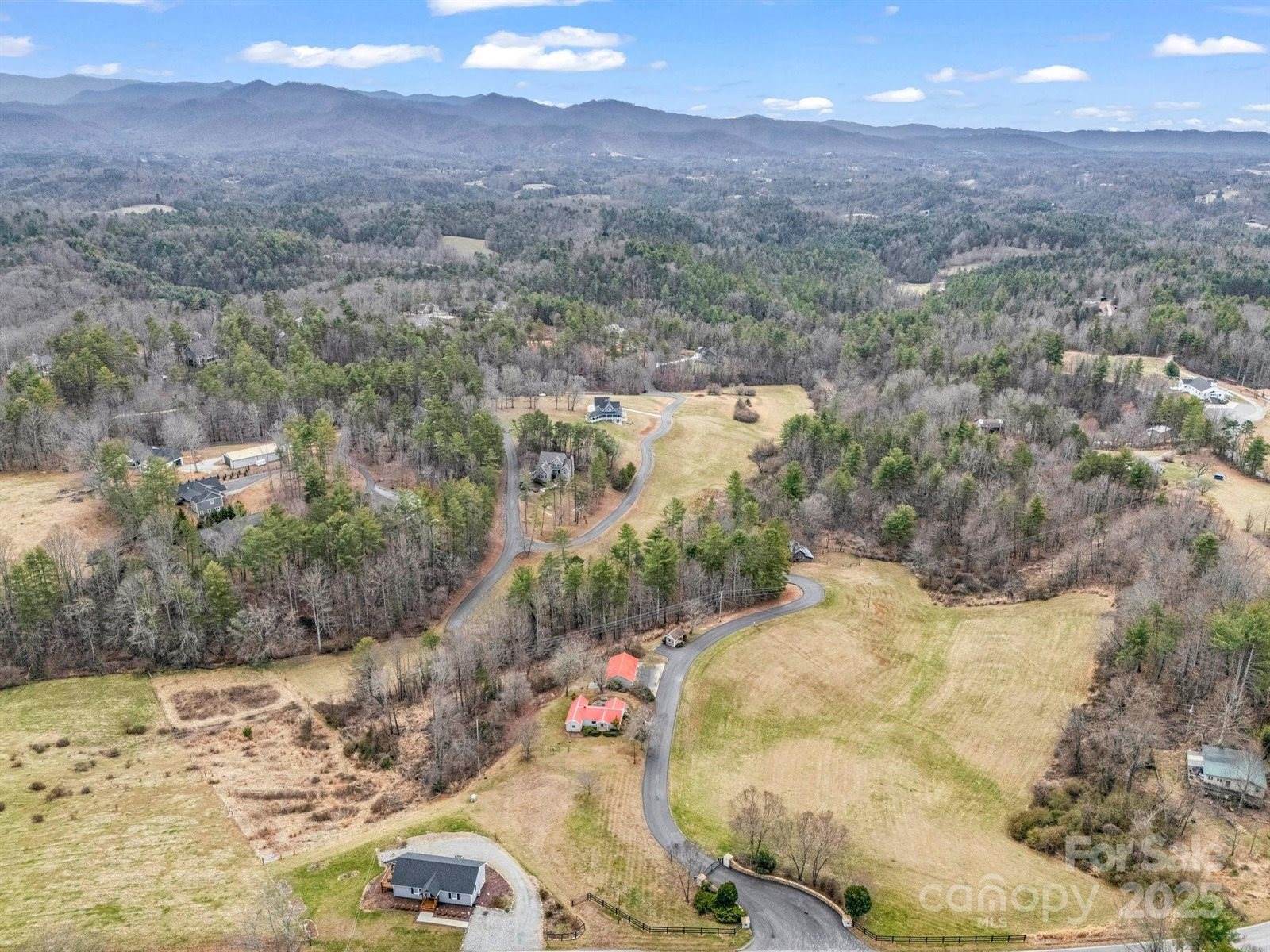 9999 Gabriels Creek Road, Mars Hill, NC 28754