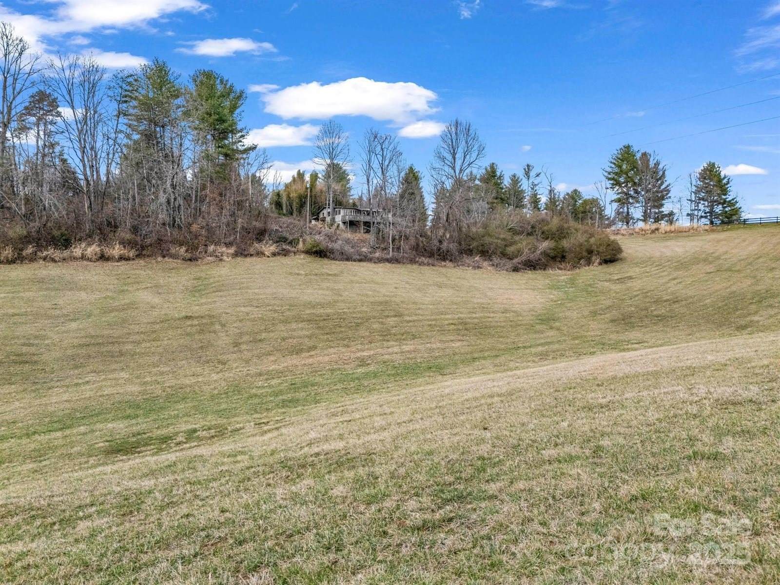 9999 Gabriels Creek Road, Mars Hill, NC 28754