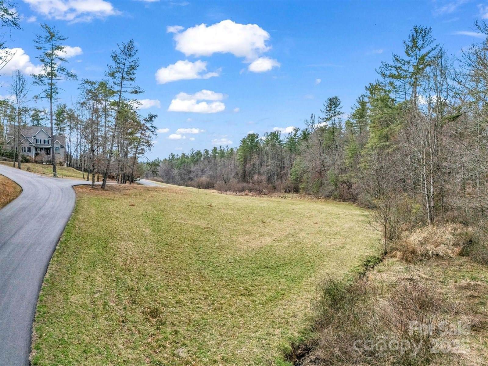 9999 Gabriels Creek Road, Mars Hill, NC 28754