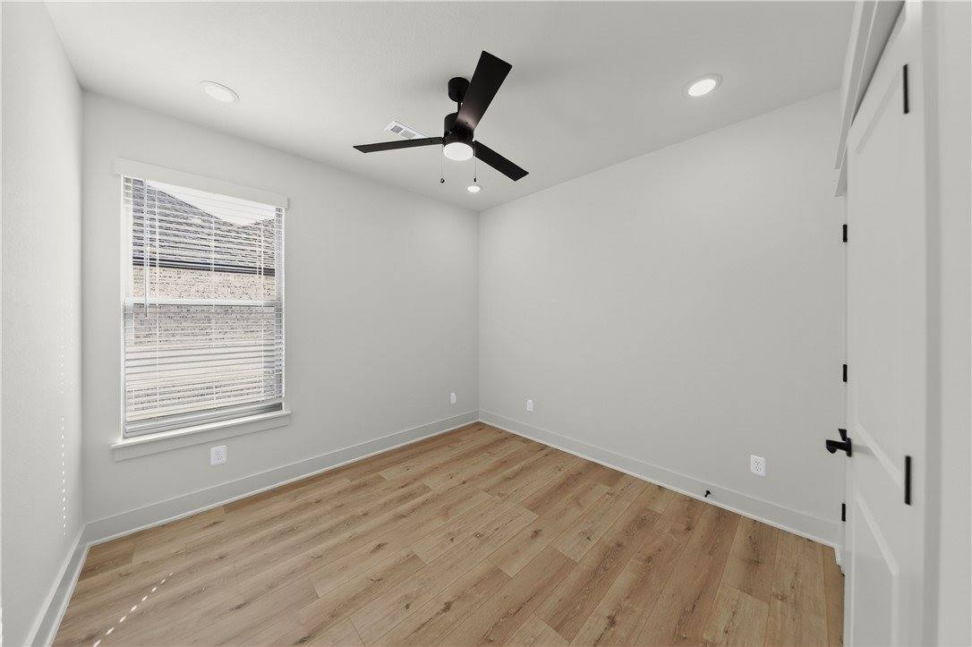 7820 Scenic Valley Avenue, Springdale, AR 72762