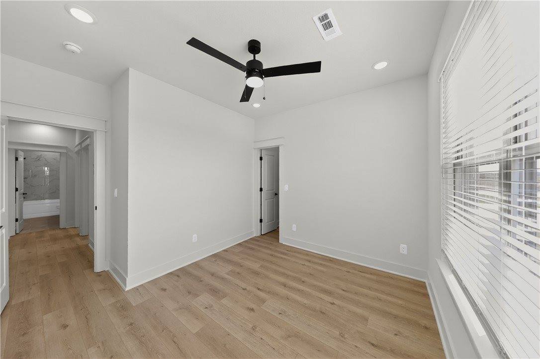 7820 Scenic Valley Avenue, Springdale, AR 72762