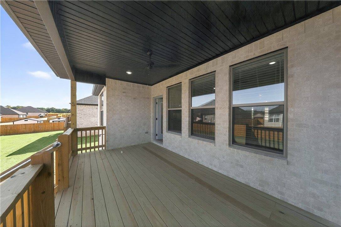 7820 Scenic Valley Avenue, Springdale, AR 72762