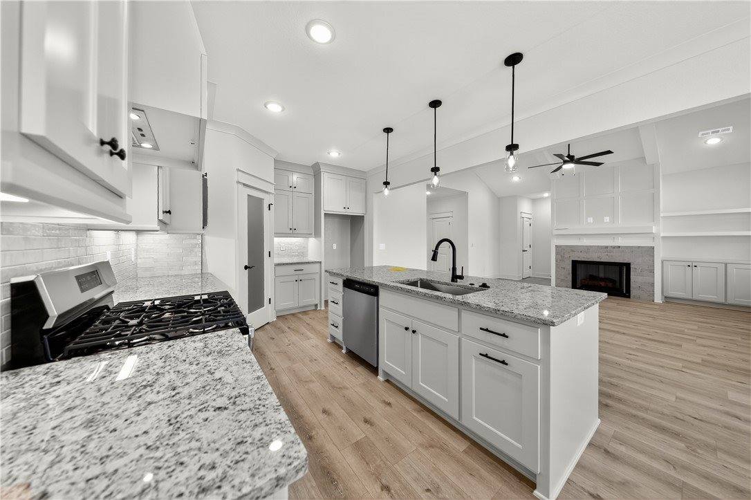 7820 Scenic Valley Avenue, Springdale, AR 72762