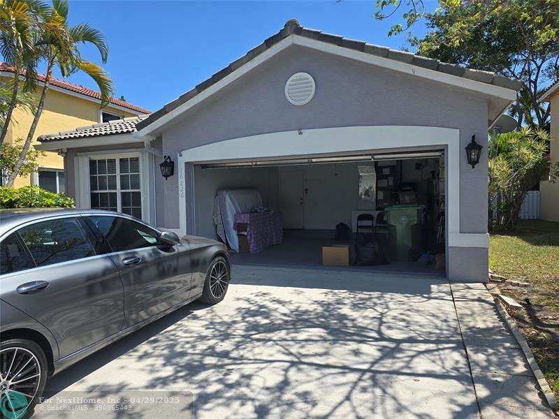 16226 NW 19th St, Pembroke Pines, FL 33028
