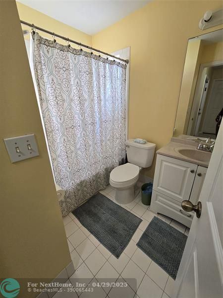 16226 NW 19th St, Pembroke Pines, FL 33028