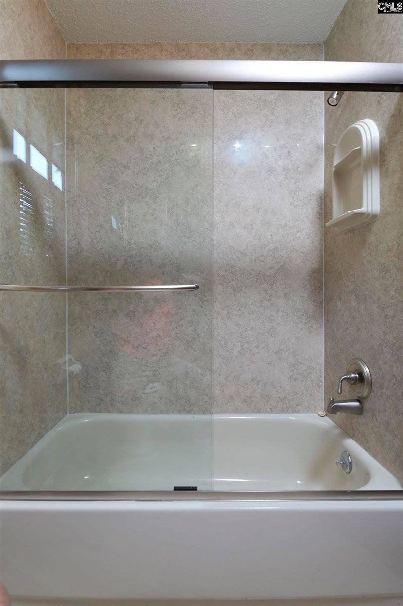 102 Calcutta Drive, West Columbia, SC 29172