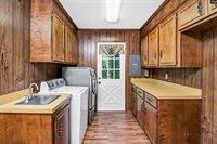 102 Calcutta Drive, West Columbia, SC 29172