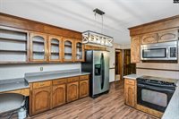 102 Calcutta Drive, West Columbia, SC 29172