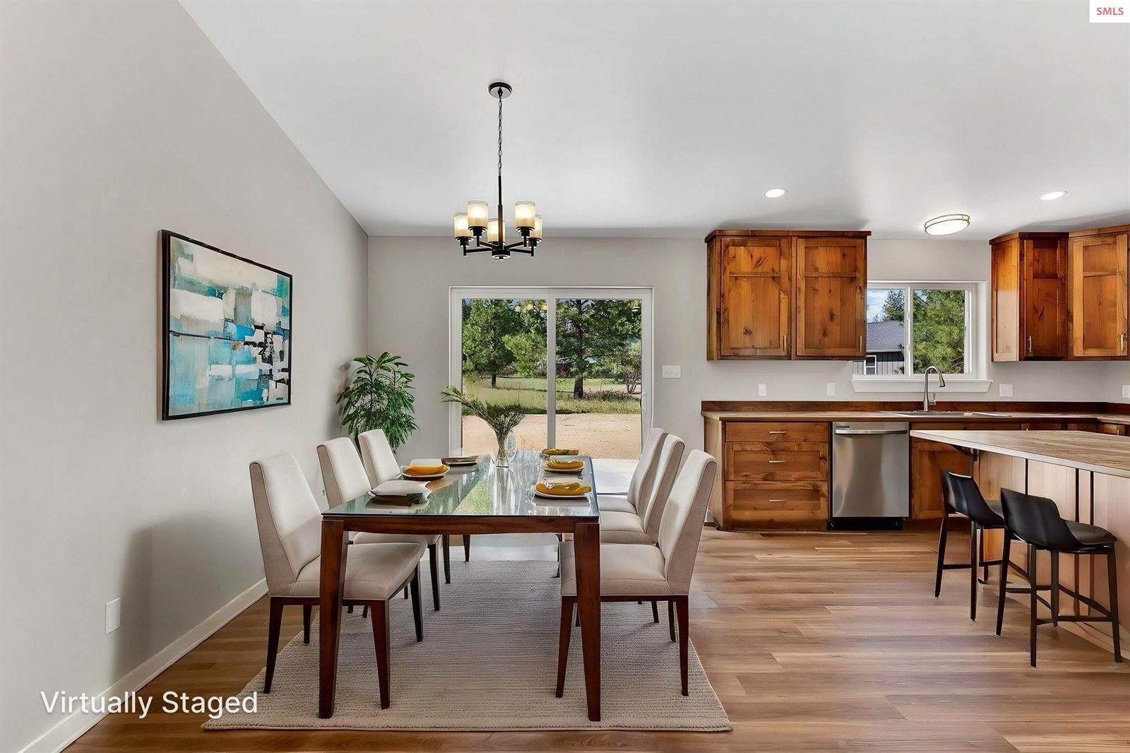 69 Pomelo Pl, Moyie Springs, ID 83845