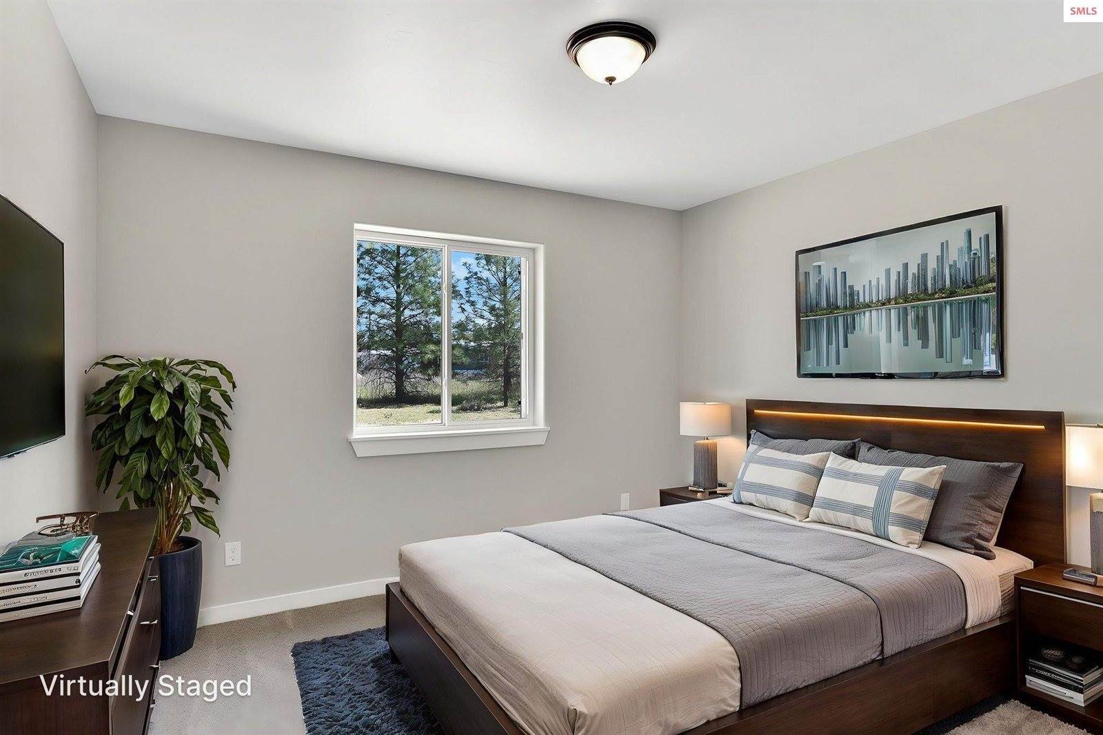 69 Pomelo Pl, Moyie Springs, ID 83845