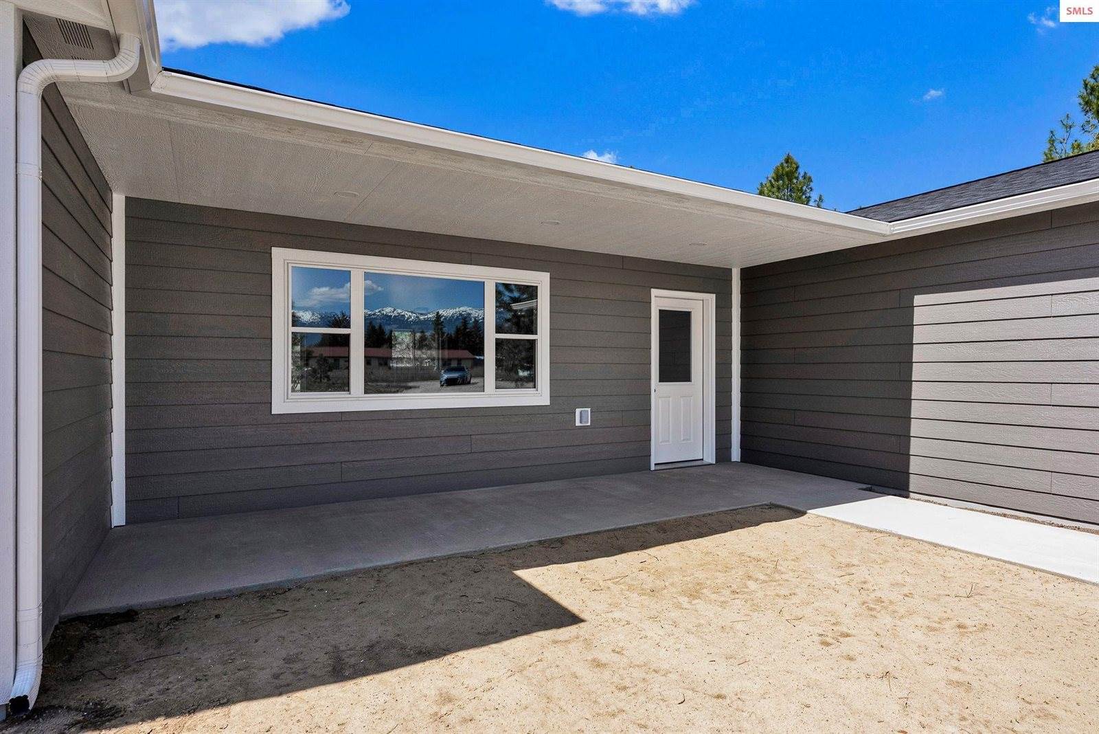 69 Pomelo Pl, Moyie Springs, ID 83845