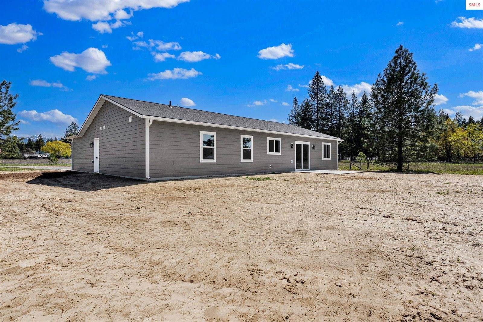 69 Pomelo Pl, Moyie Springs, ID 83845