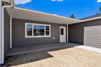 69 Pomelo Pl, Moyie Springs, ID 83845