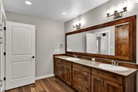 69 Pomelo Pl, Moyie Springs, ID 83845