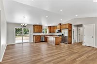 69 Pomelo Pl, Moyie Springs, ID 83845