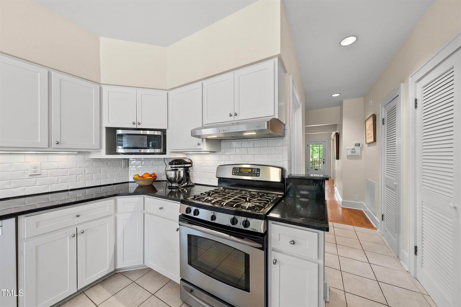 223 Hawthorne Road, Raleigh, NC 27605