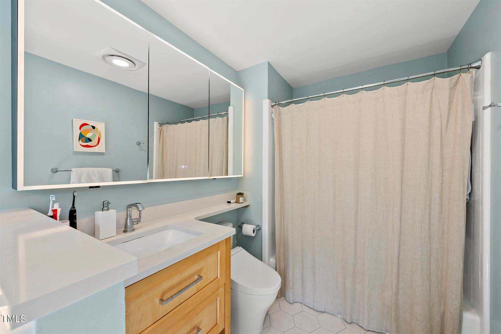 223 Hawthorne Road, Raleigh, NC 27605