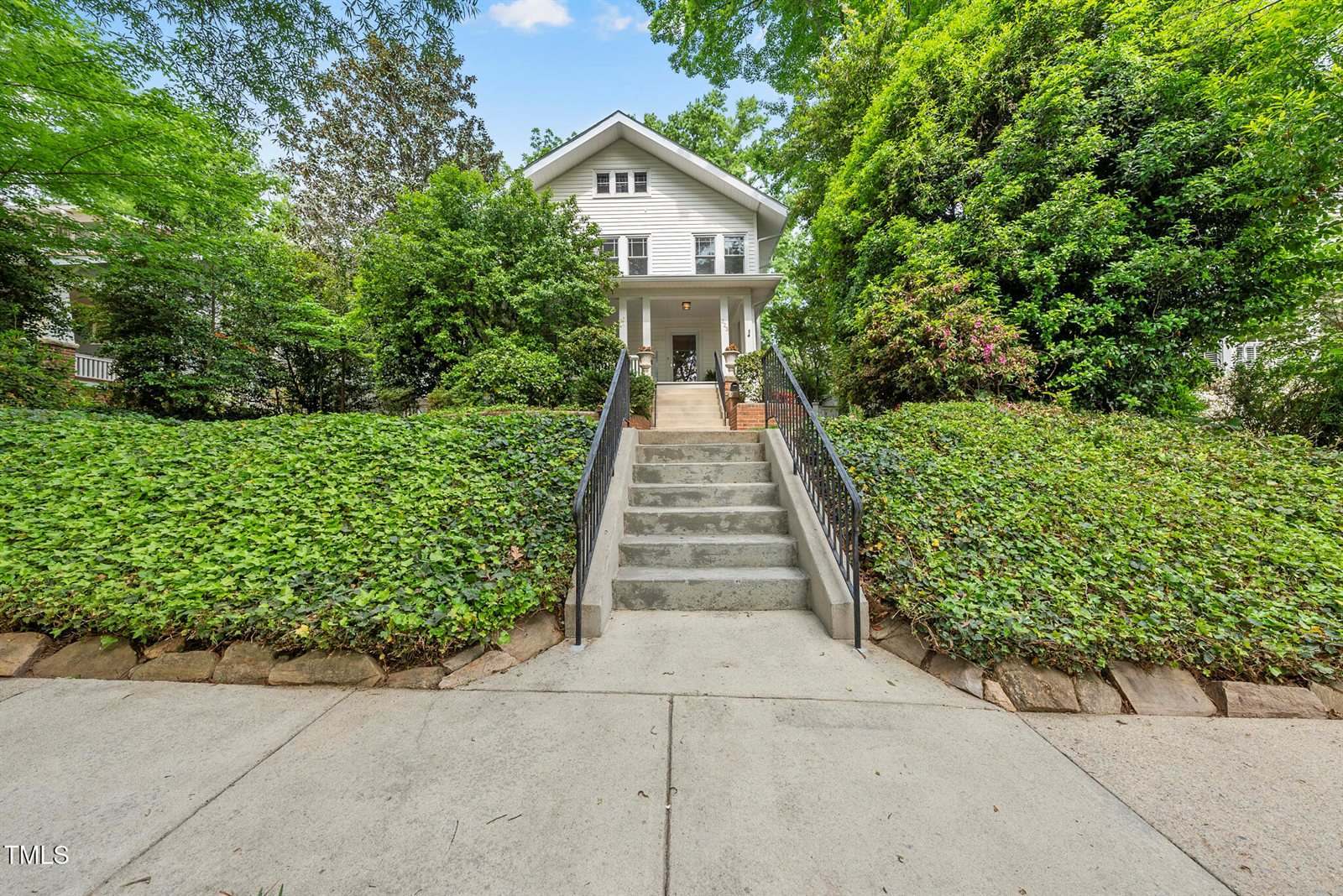 223 Hawthorne Road, Raleigh, NC 27605