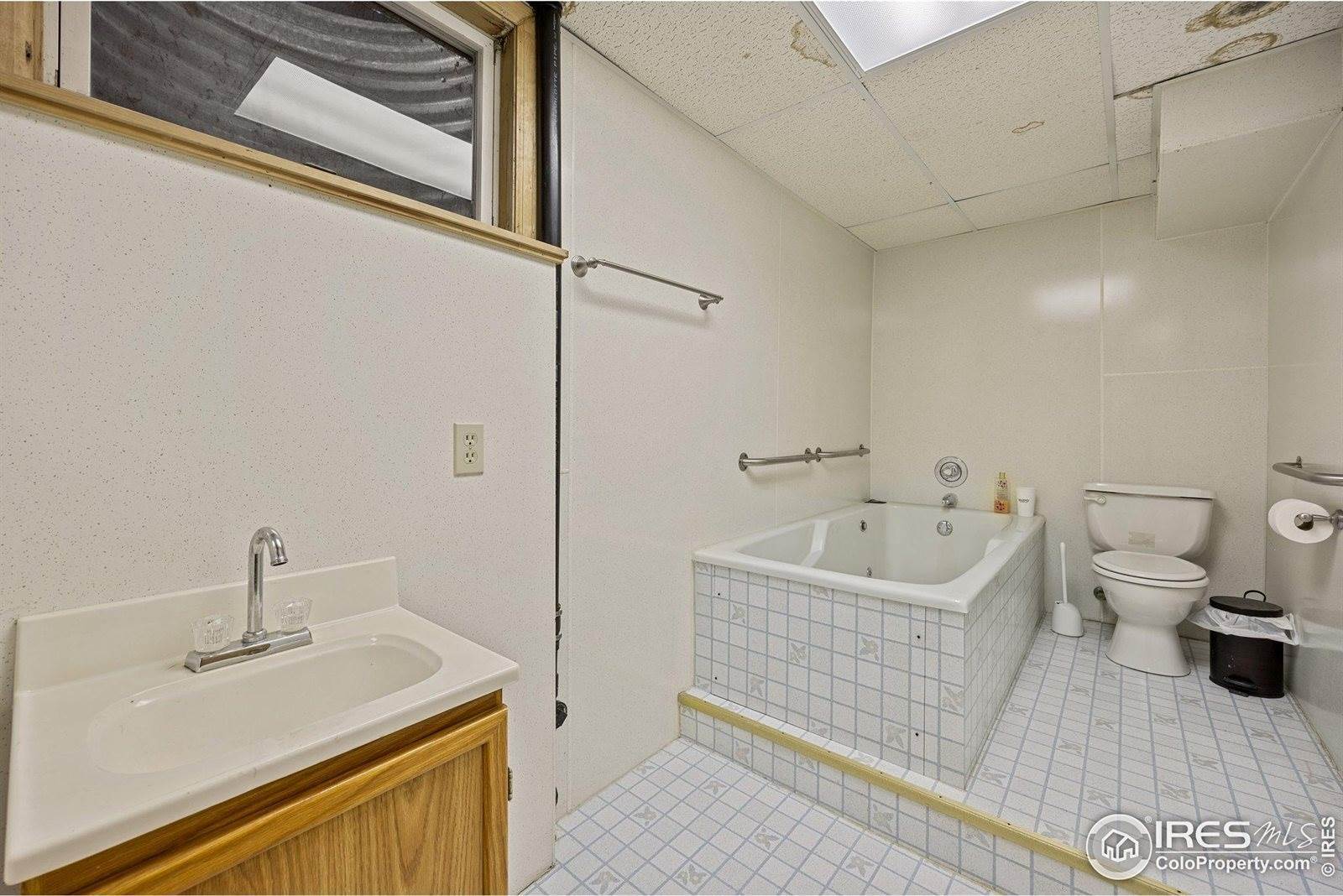 1183 38th Ave, Greeley, CO 80634