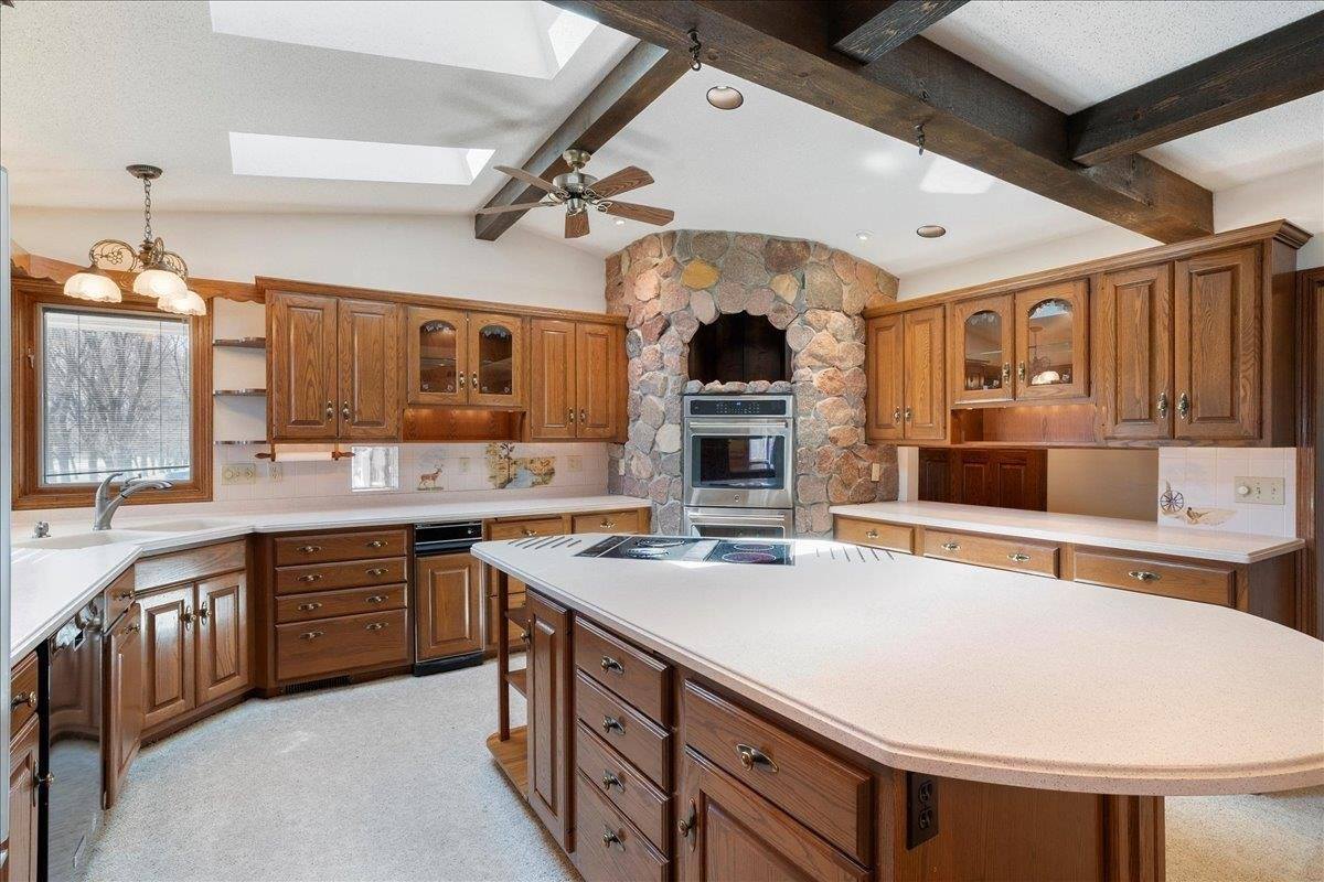 801 W Mc Millan Street, Marshfield, WI 54449