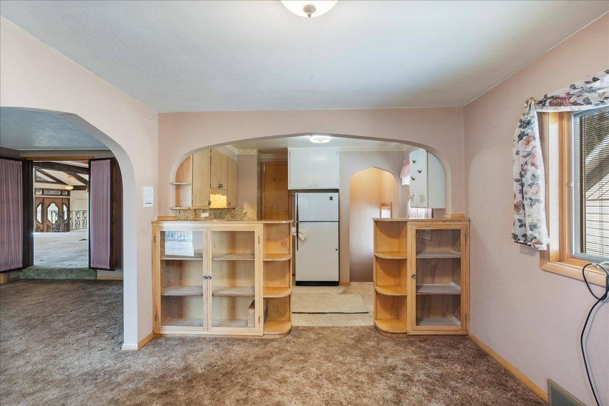 801 W Mc Millan Street, Marshfield, WI 54449