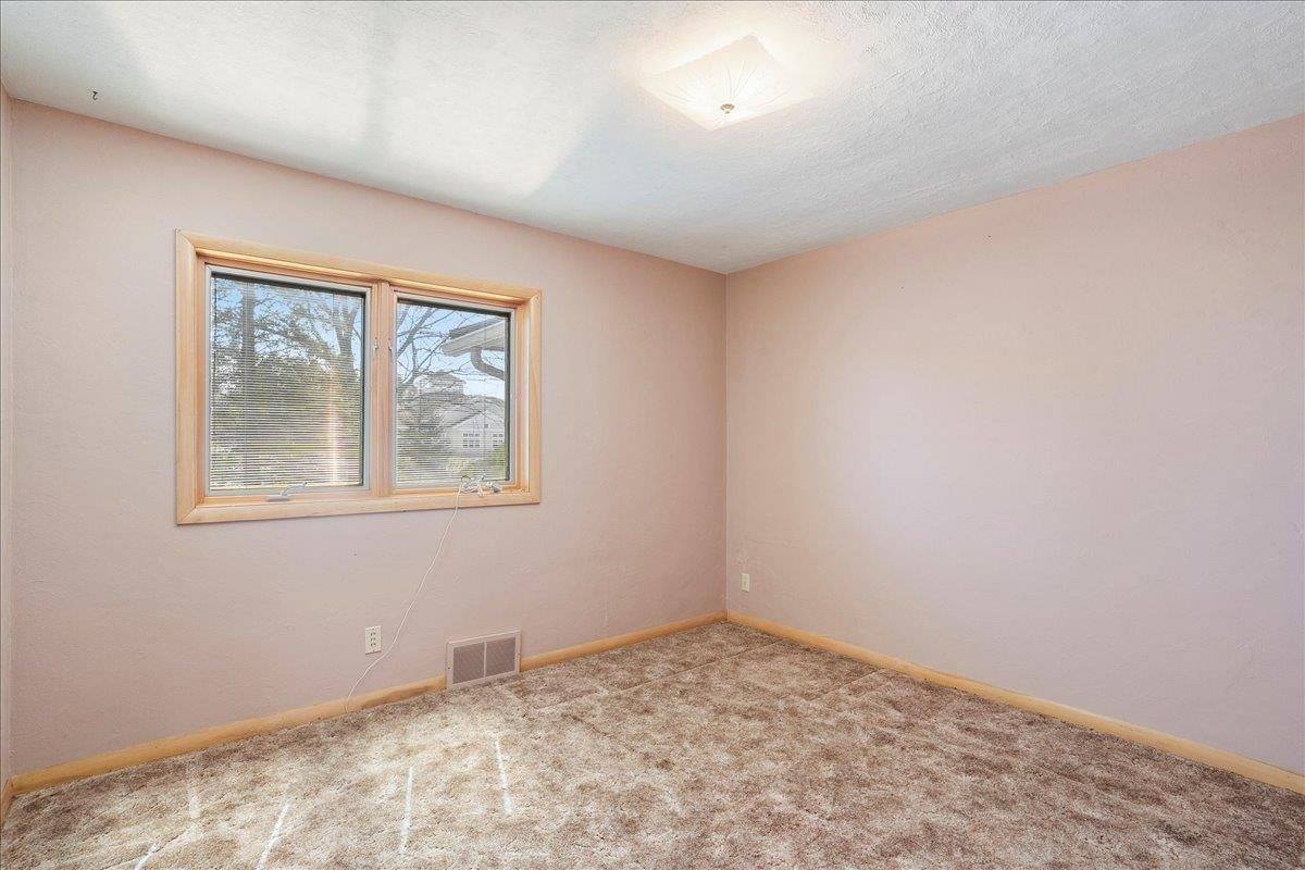 801 W Mc Millan Street, Marshfield, WI 54449