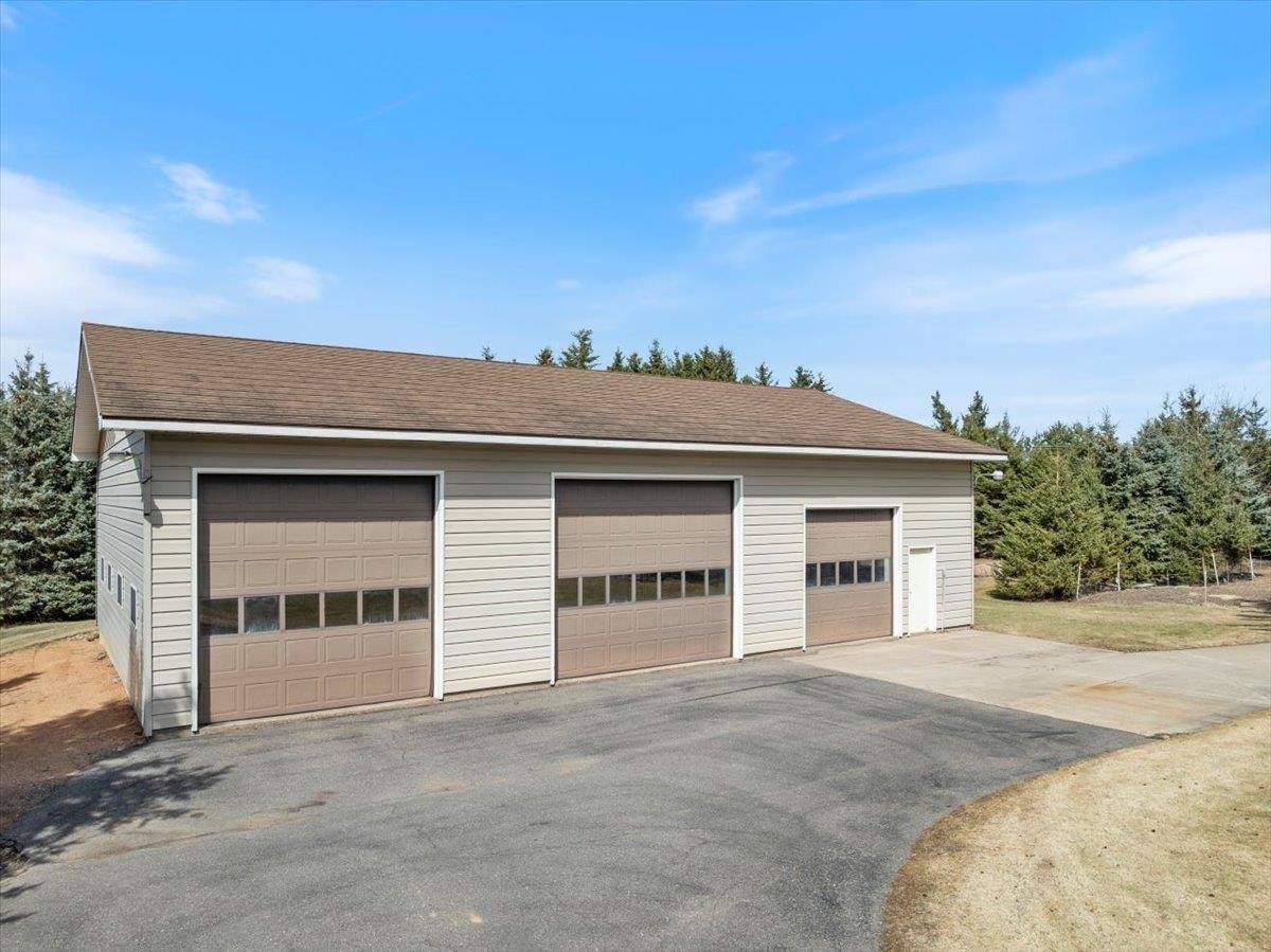 801 W Mc Millan Street, Marshfield, WI 54449