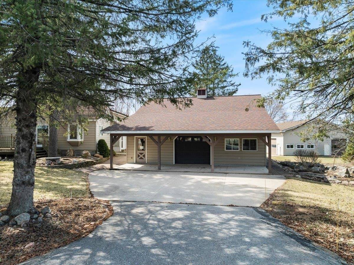 801 W Mc Millan Street, Marshfield, WI 54449