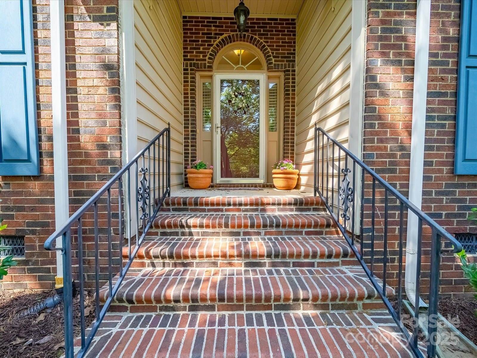 1257 Mill Race Lane, Matthews, NC 28104