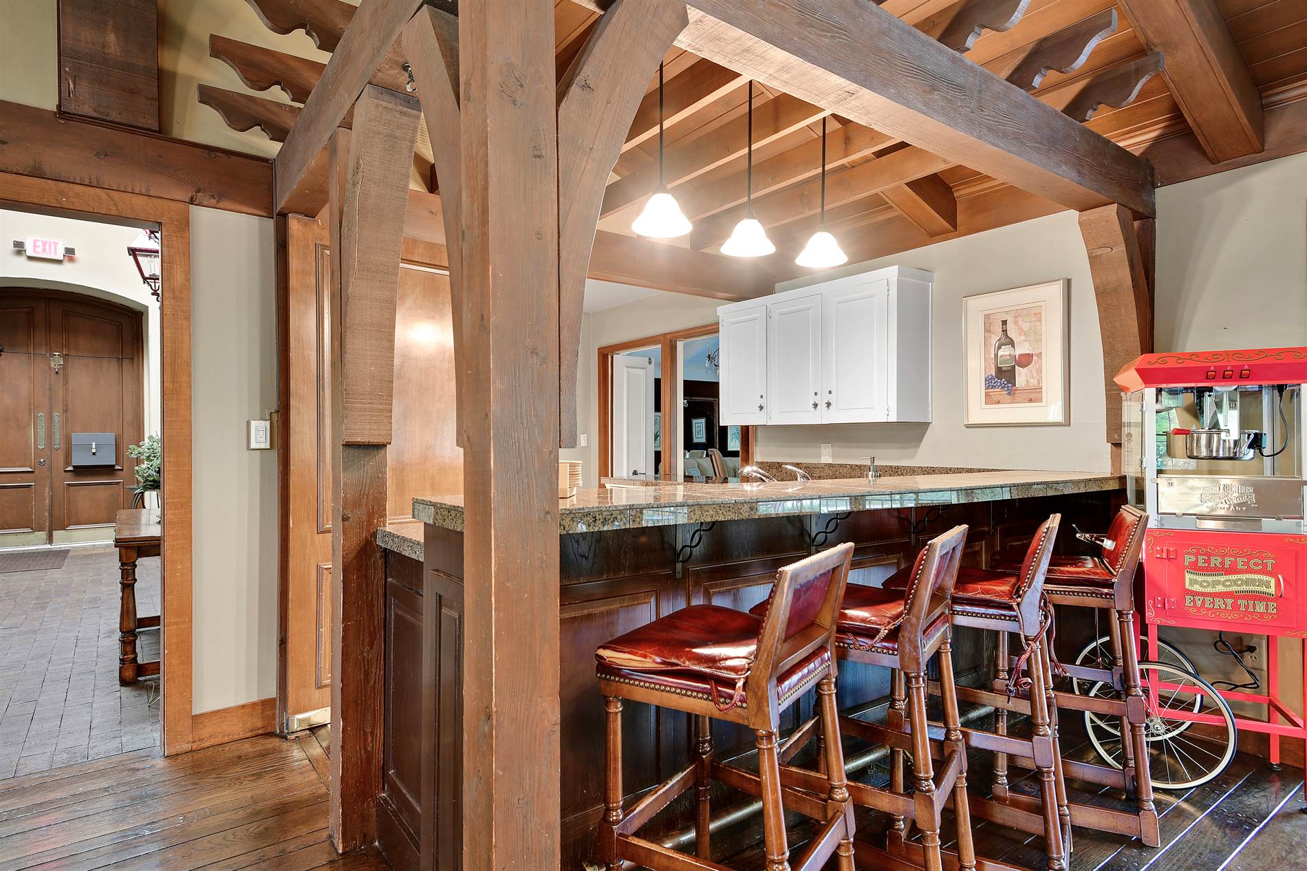 6638 W 109th Street, Unit #B, Overland Park, KS 66211