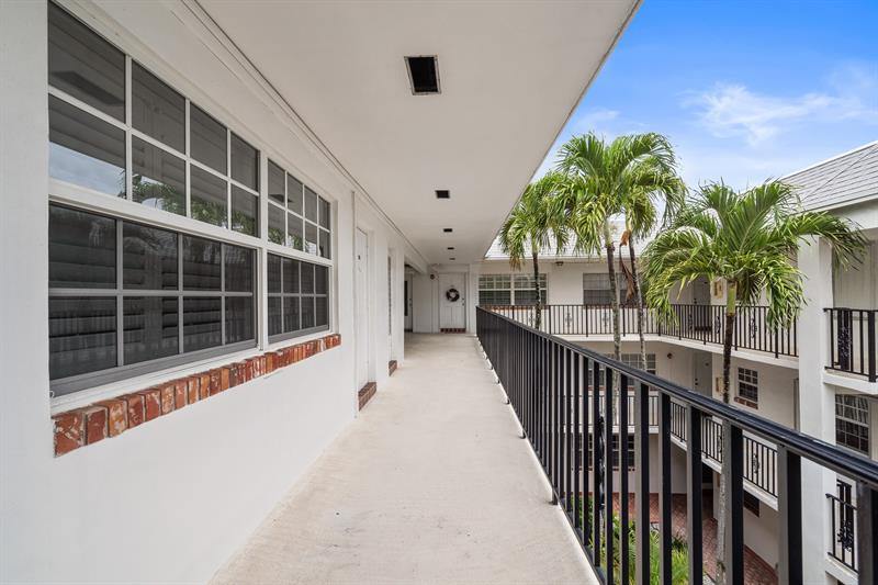 2500 NE 9th St 308, #308, Fort Lauderdale, FL 33304
