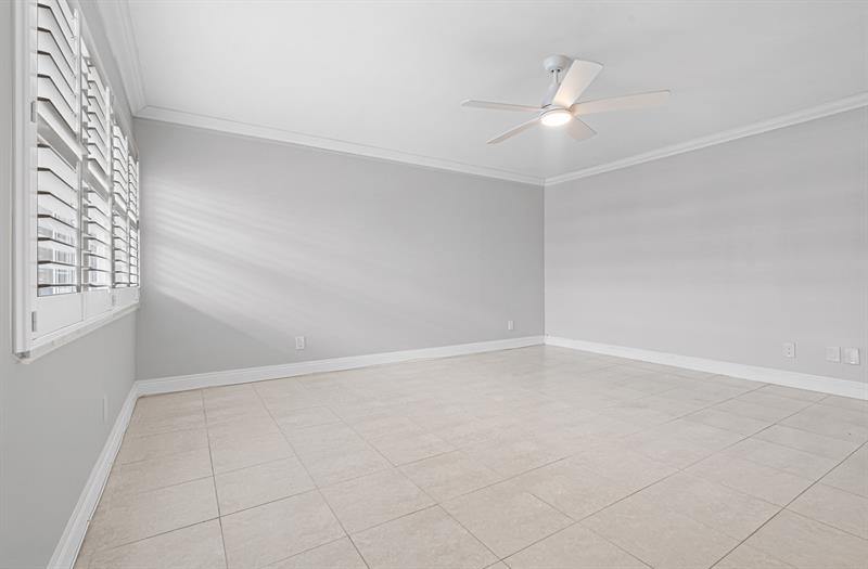 2500 NE 9th St 308, #308, Fort Lauderdale, FL 33304