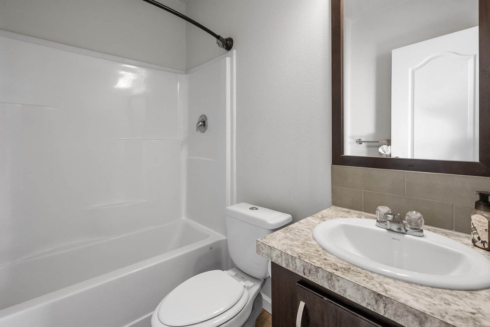 283 and 275 Boon Road, Somers, MT 59932