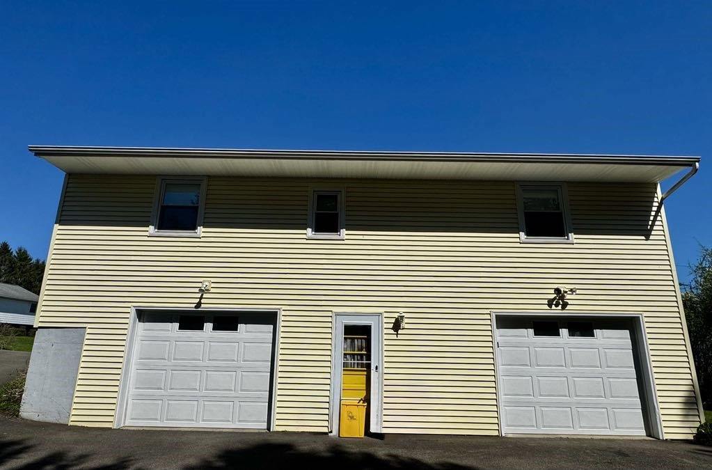 949 North Rogers Avenue, Endicott, NY 13760